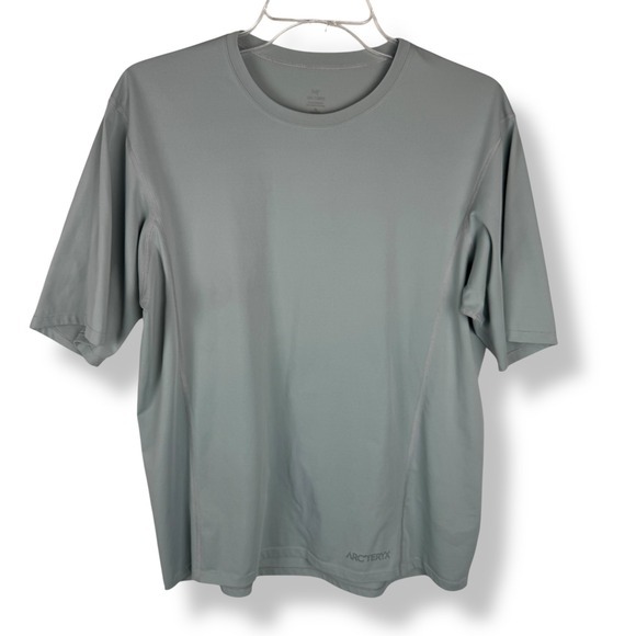 Arcteryx Motus‎ Crew Shirt Mens Size Medium Performance Arc'teryx Gray Hiking - Picture 1 of 14